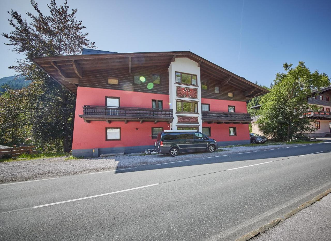 Time For Sport Apartments Saalbach-Hinterglemm Eksteriør billede